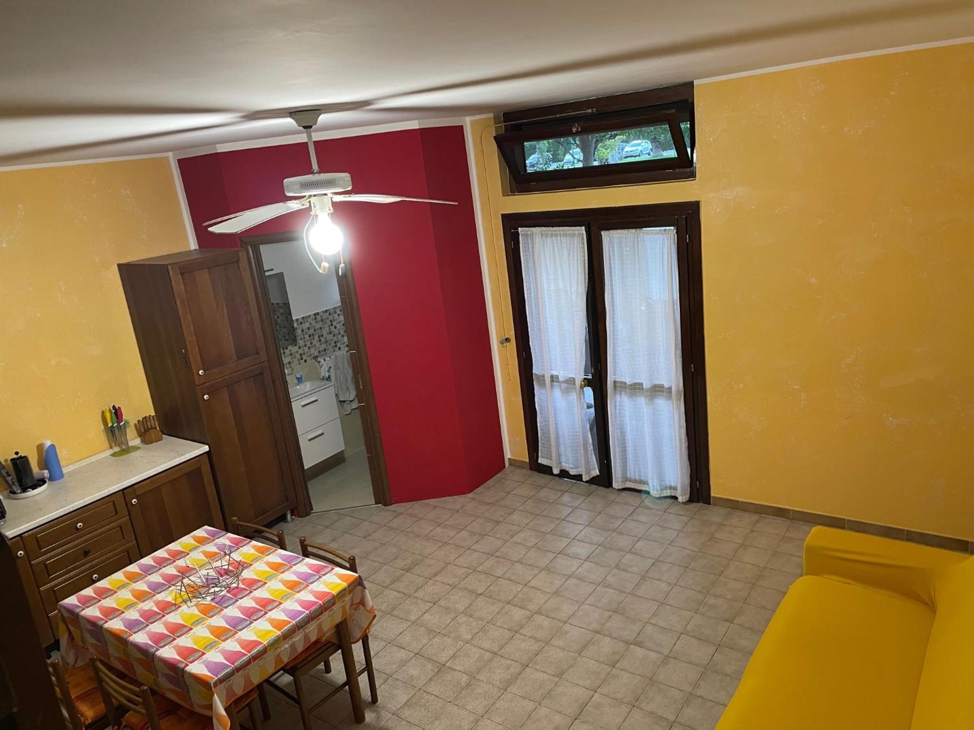 Ferienhaus A Schiera In Villaggio Metatur Metapont